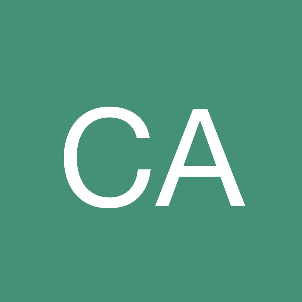 Meet your Posher, Casandra